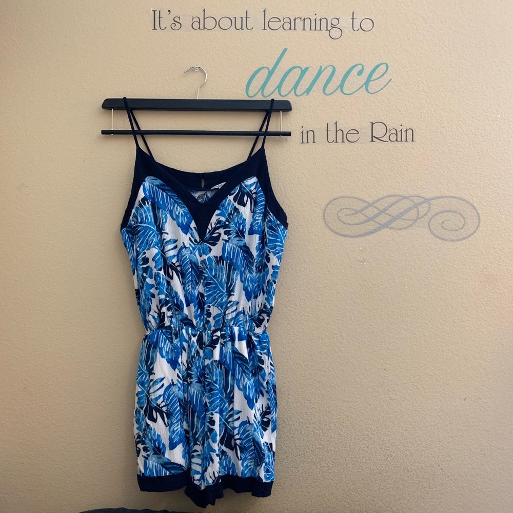 Cute blue palm leave romper